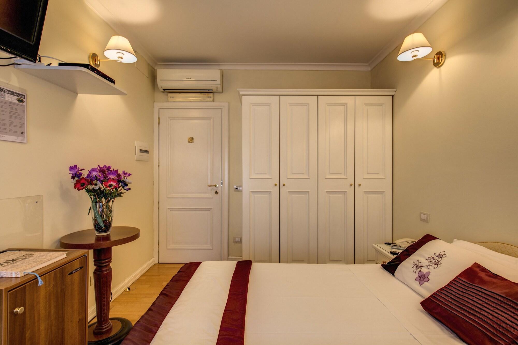 רומא Flann O'Brien Rooms מראה חיצוני תמונה