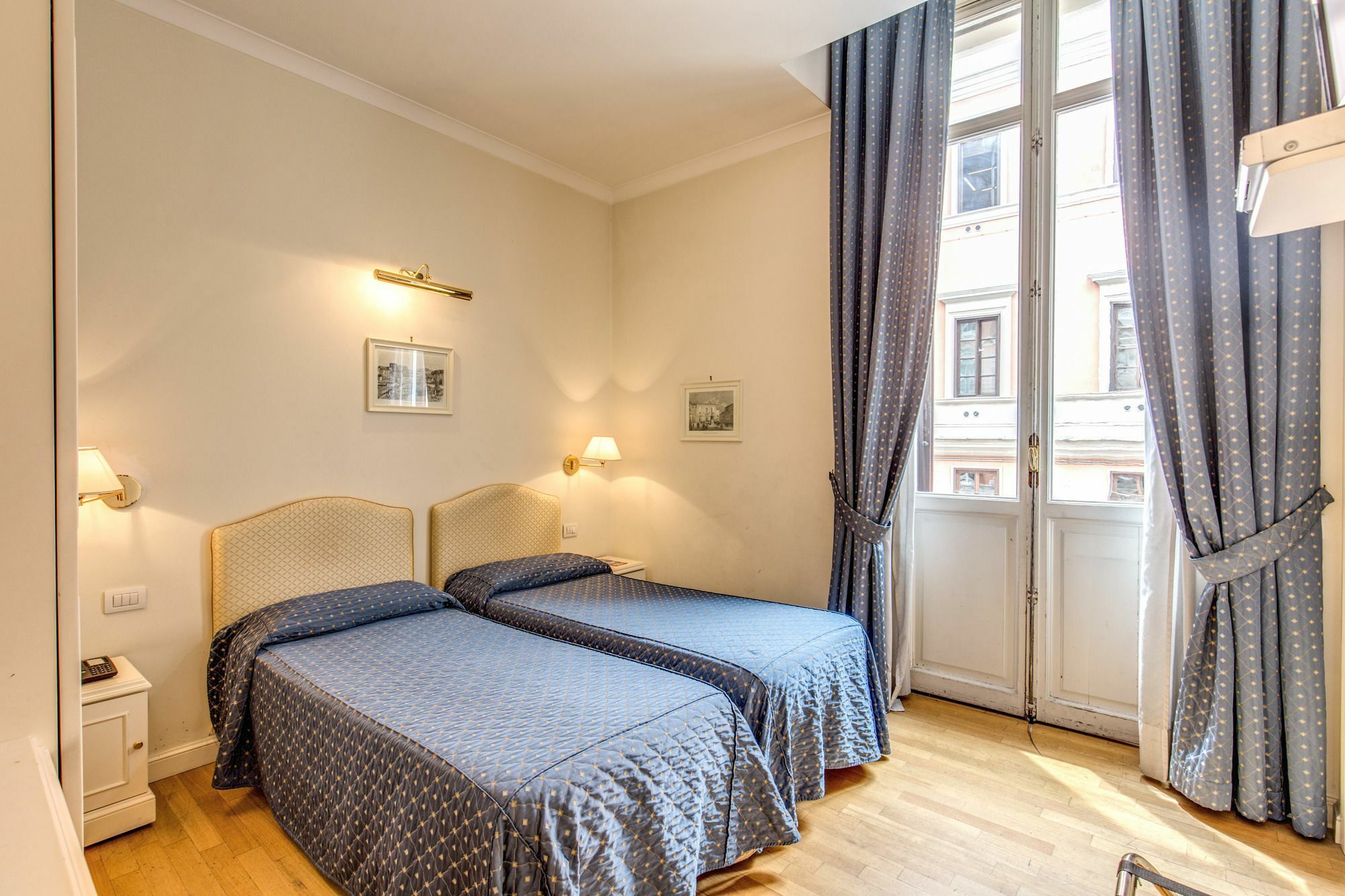 רומא Flann O'Brien Rooms מראה חיצוני תמונה